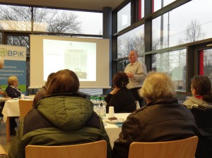 Detlef Schliffke bei einem Vortag am Katholischen Klinikum Essen